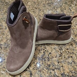 L.L. Bean Brown Ankle Boots with Cream Sole